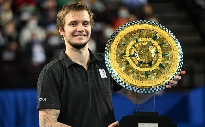 对于皇家社 对于皇家社