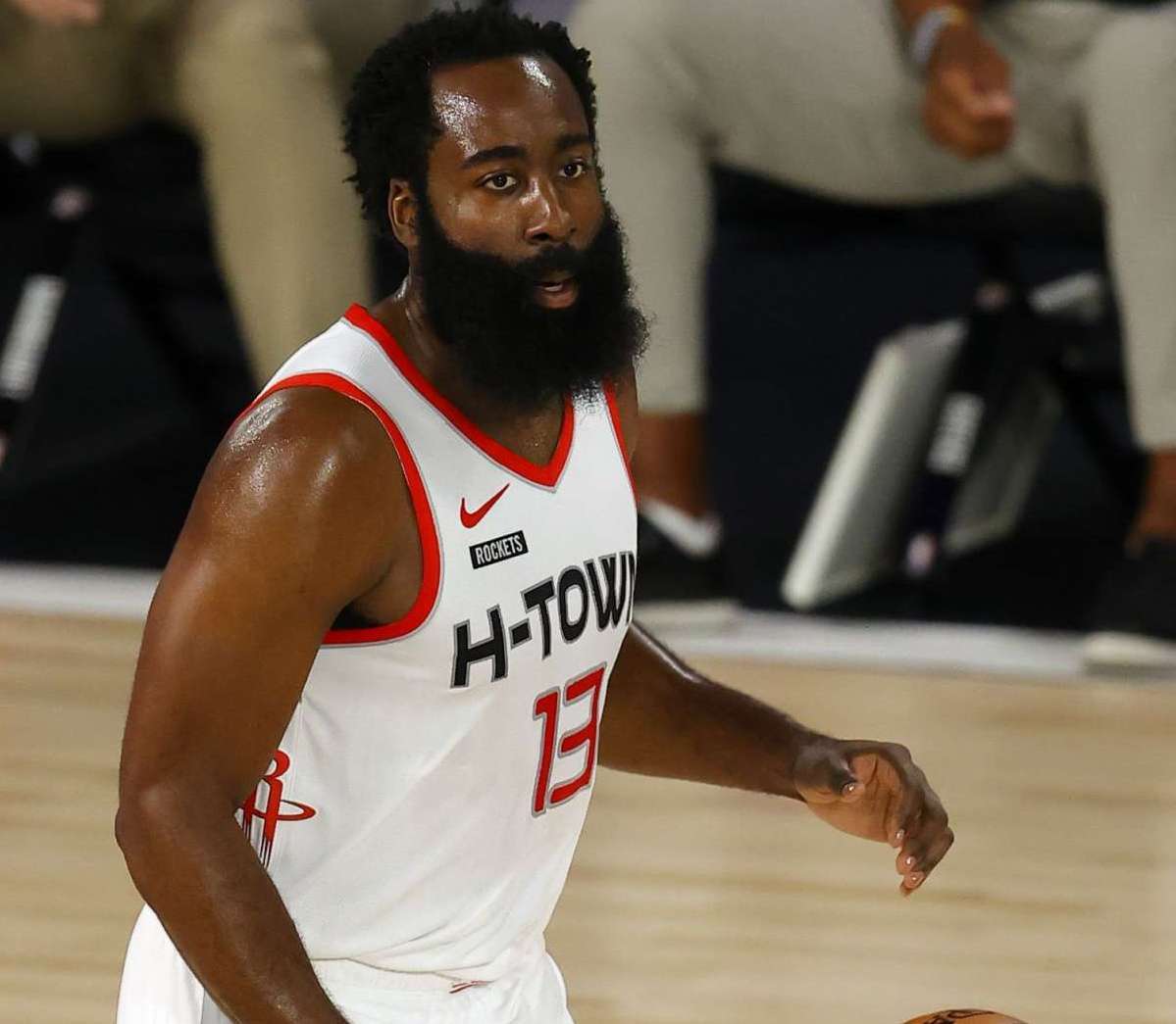 不仅邀请了 不仅邀请了